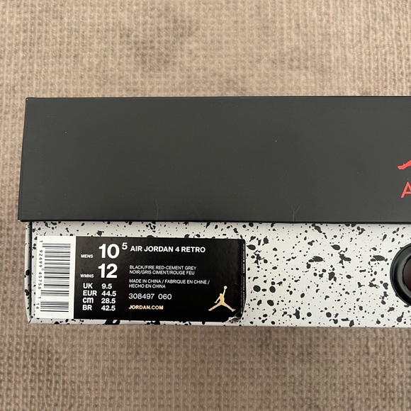 Jordan 4 Retro Bred - Picture 7 of 7